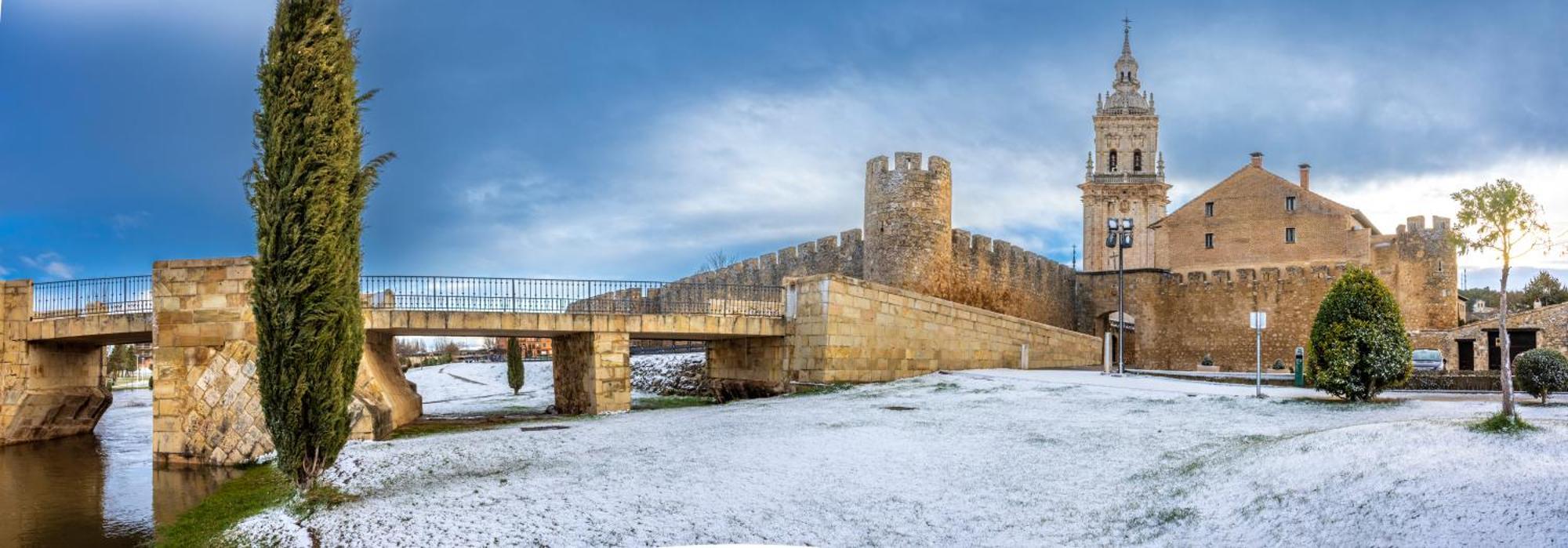 Вилла La Casona De 1717 Бурго-де-Осма Экстерьер фото
